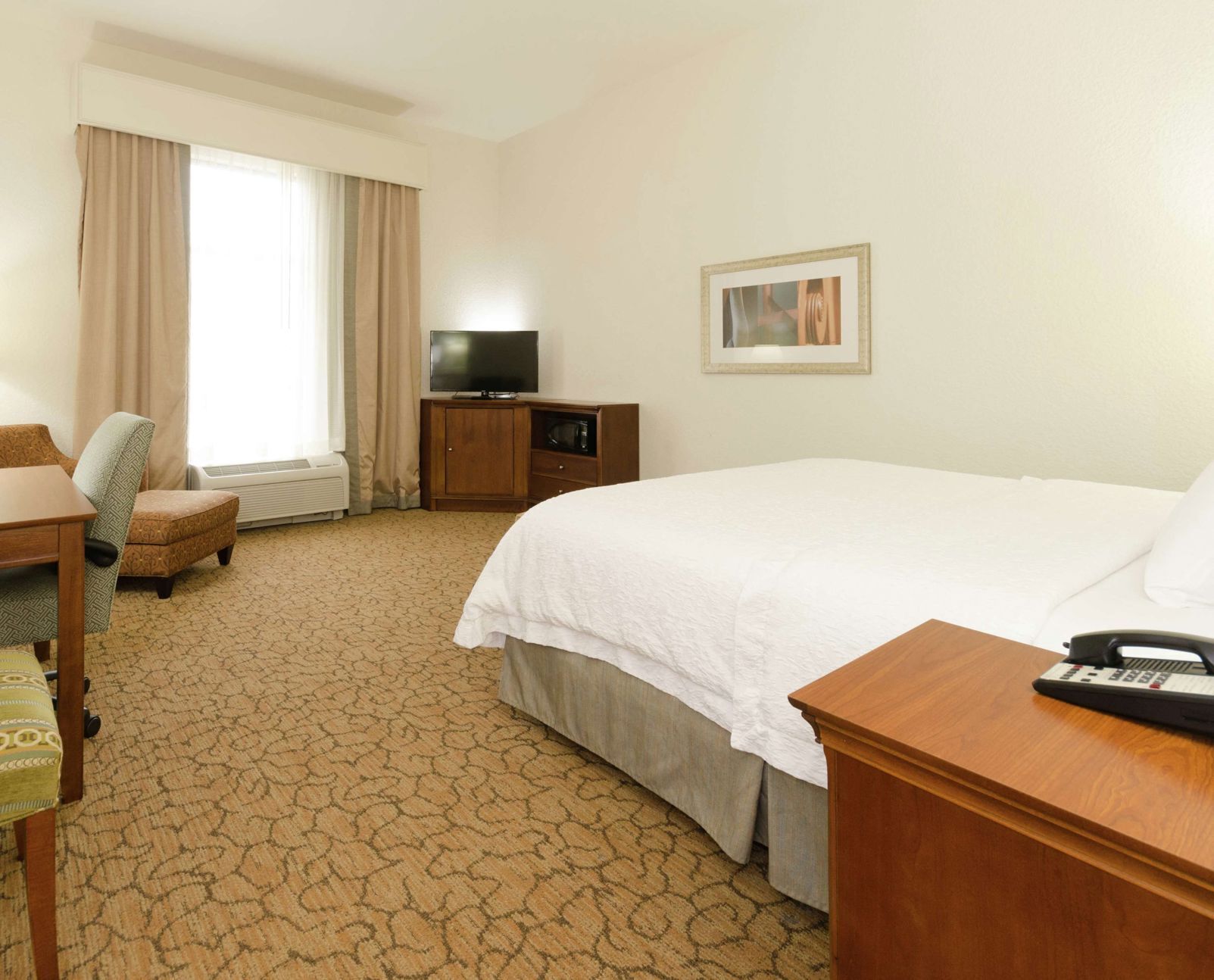 Desk, blackout drapes, iron/ironing board, free WiFi