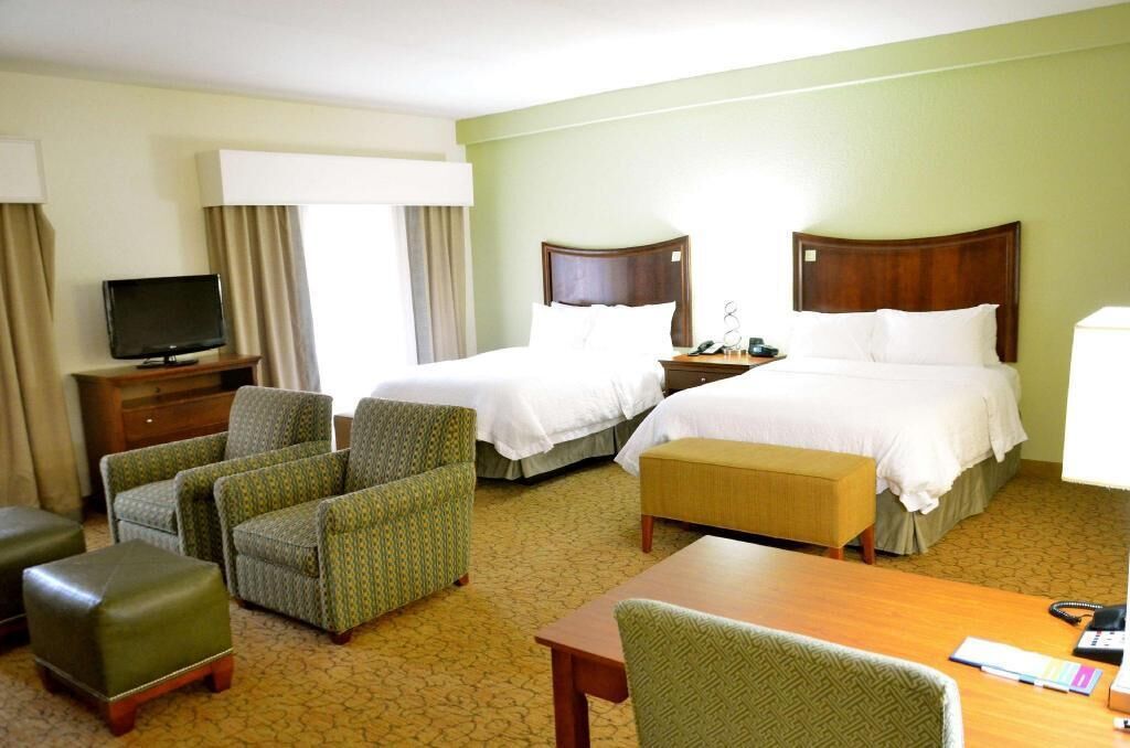 Desk, blackout drapes, iron/ironing board, free WiFi