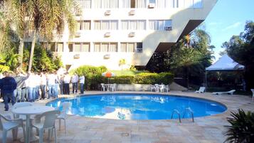 Alberca al aire libre