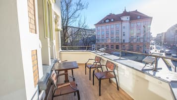 Appartement | Uitzicht vanaf balkon