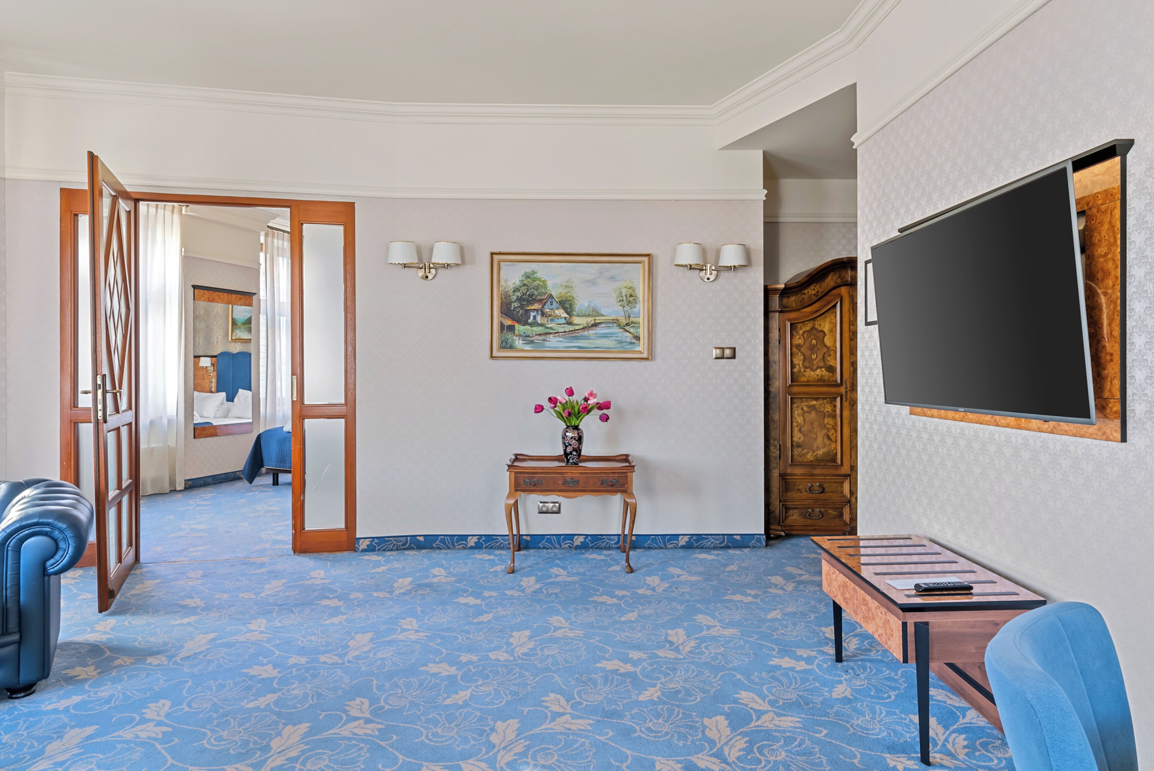 apartment | living area | lcd tv