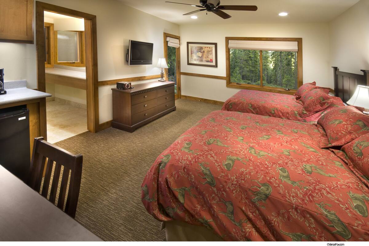 Lodge bedroom | View from room