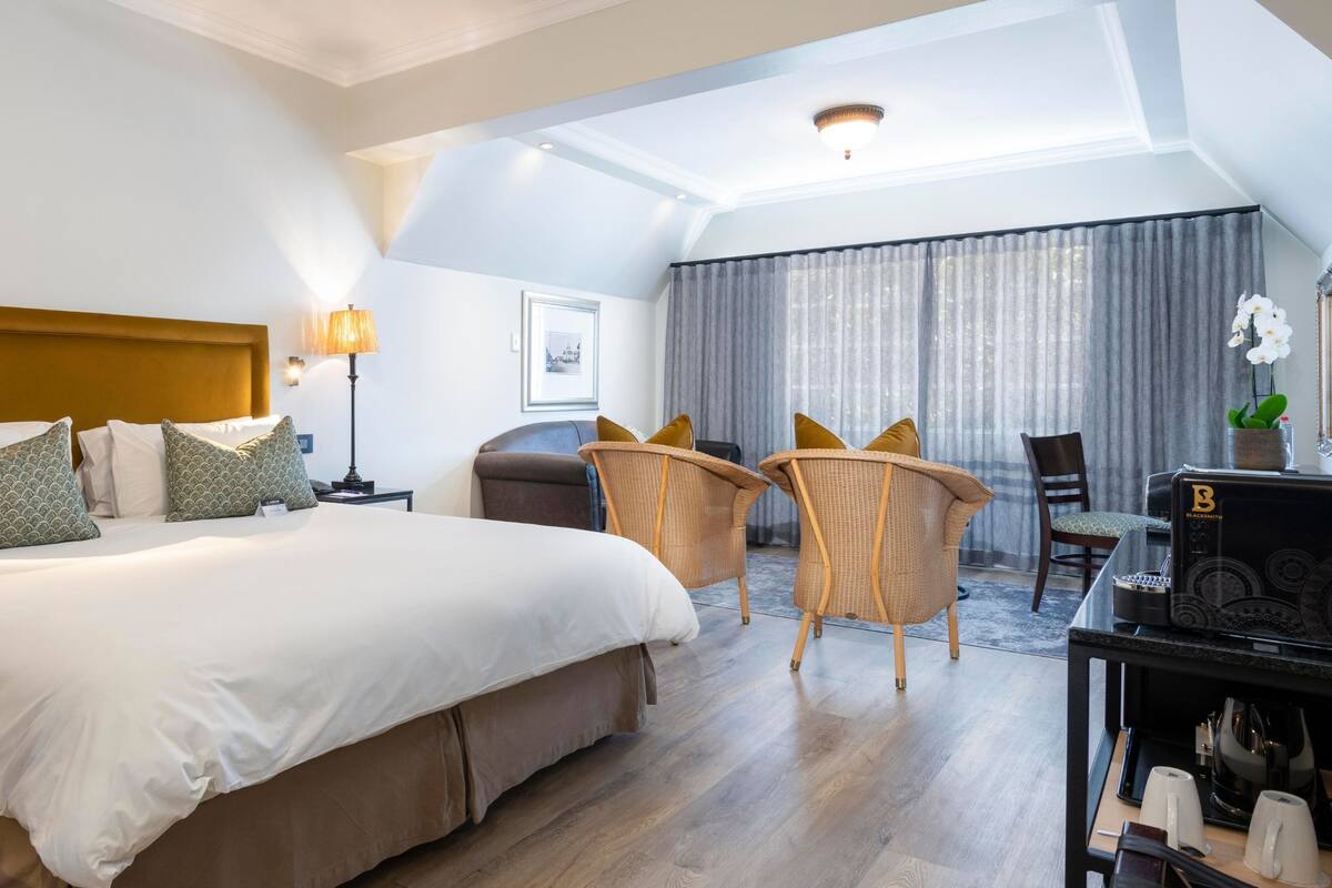 1 slaapkamer, luxe beddengoed, een minibar, een kluis op de kamer