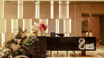 Body treatments, facials, massages