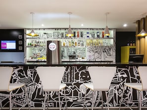 Bar (on property) - ibis Sao Jose dos Campos Colinas (São José dos Campos)