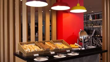 Daily buffet breakfast for a fee