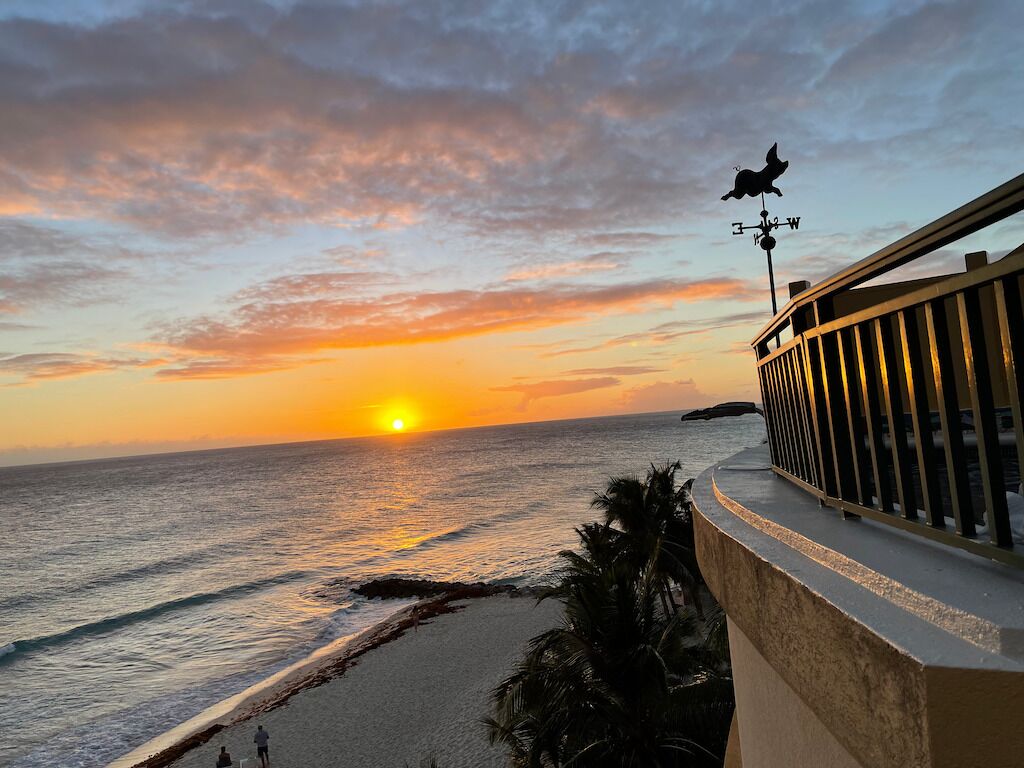 Luxury Condo, 2 Bedrooms, Beach View | Terrace/patio