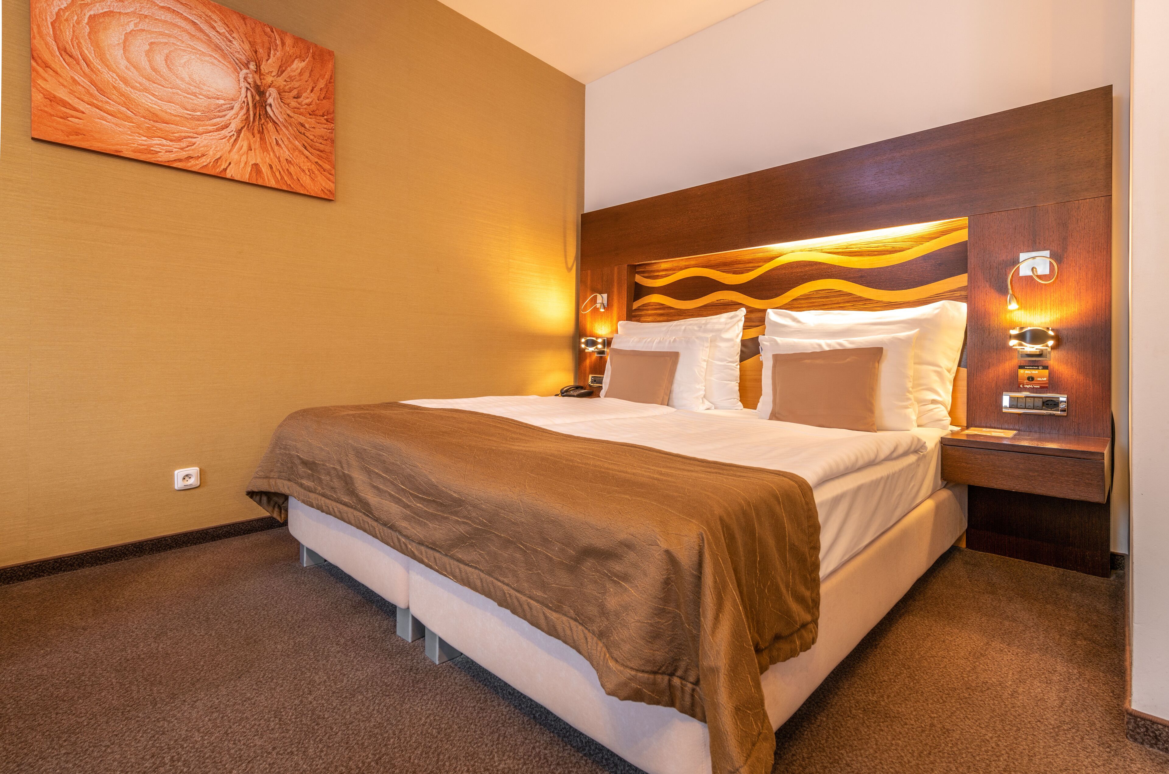 Photo - Danubia Gate Hotel