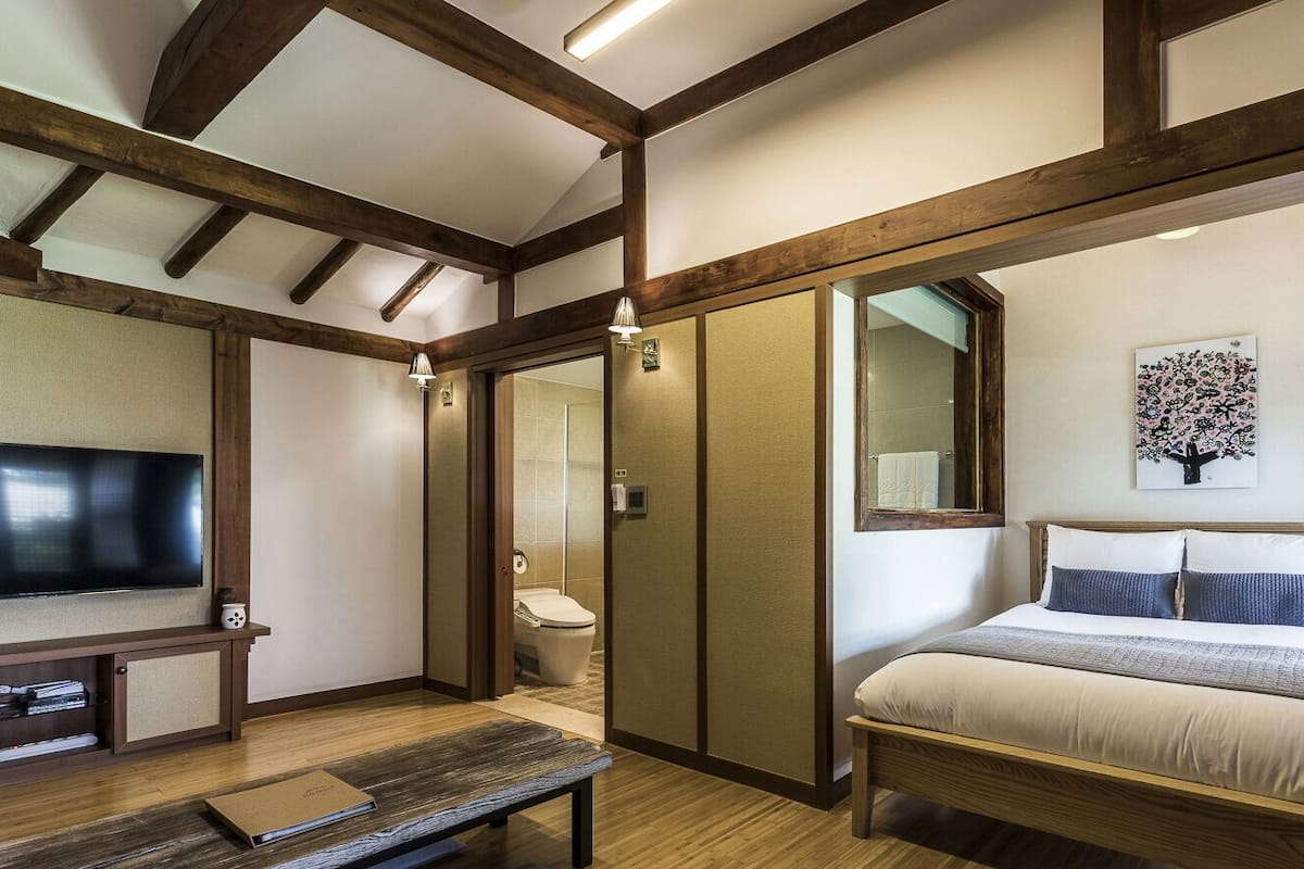 Mi Dang Byeol Dang | 1 bedroom, down duvets, free minibar items, in-room safe
