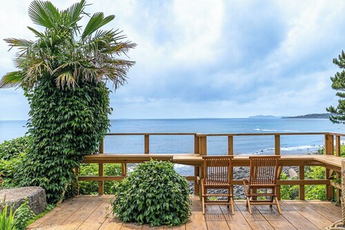 Seaes Hotel & Resort