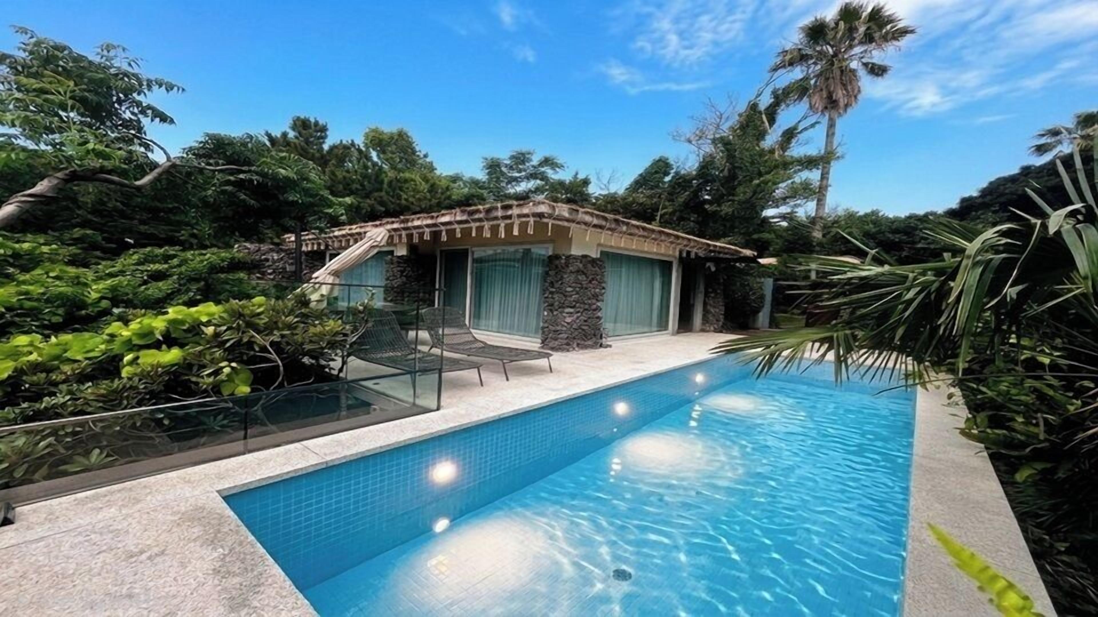 Beritnae Royal Pool Suite | Teras/patio