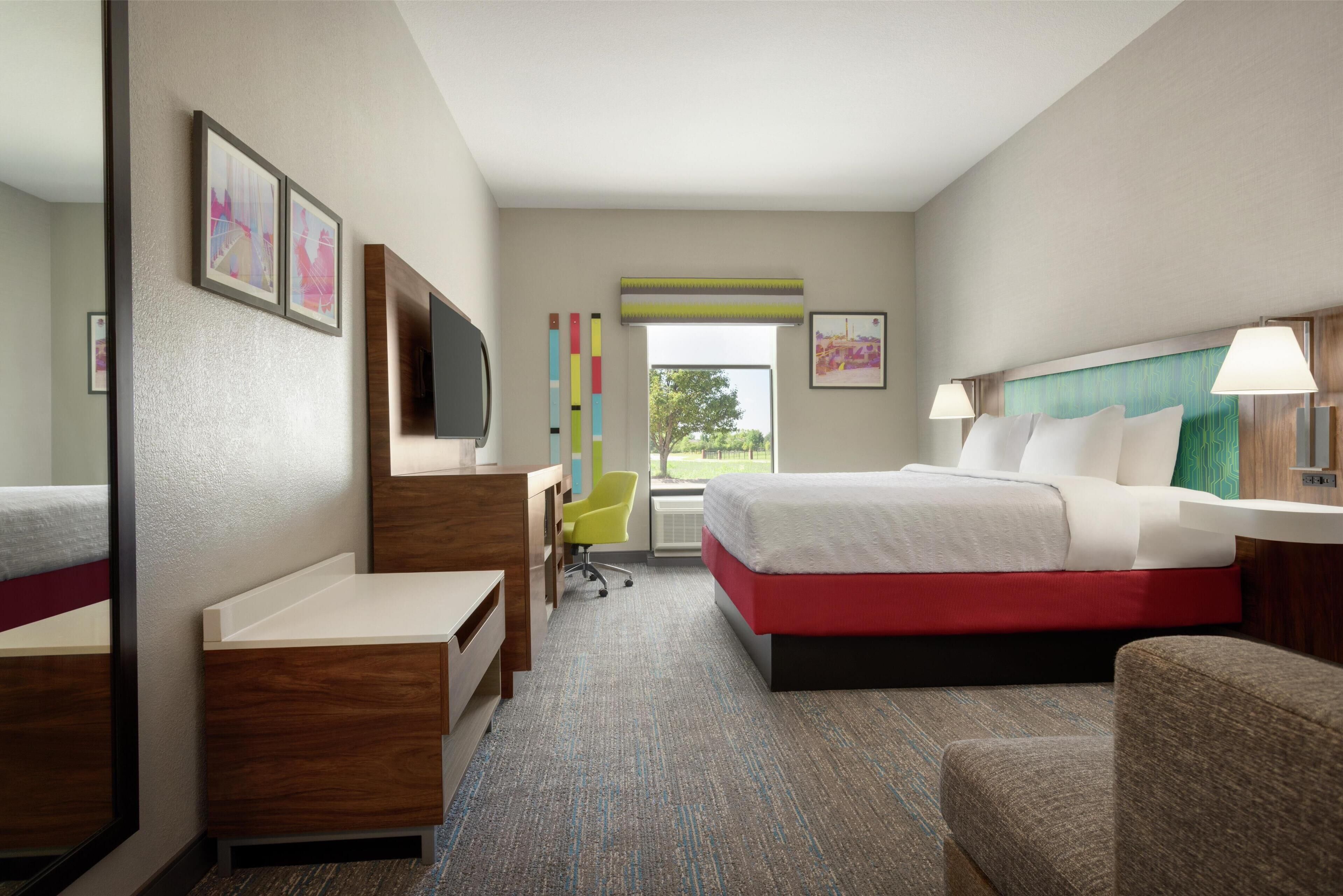 1 bedroom, down duvets, minibar, in-room safe