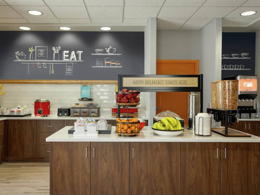 Free daily buffet breakfast