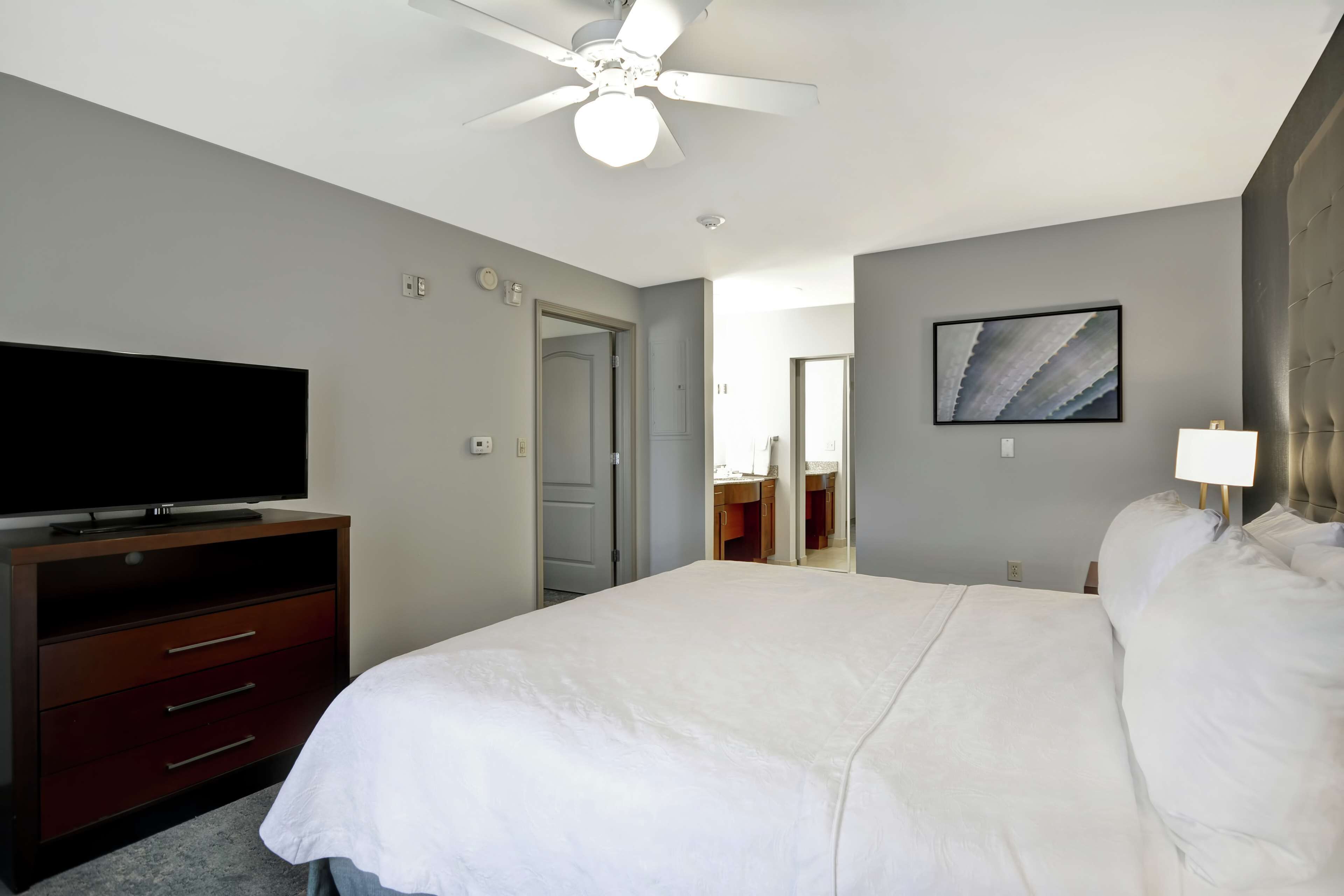 suite, accessible, non smoking (mobility & hearing, 3x3 shower) | bathroom | designer toiletries, hair dryer, towels, shampoo