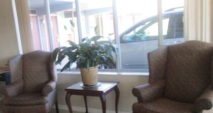 Budgetel Inn and Suites