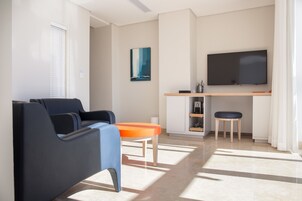 Suite - Sea View  | Living room