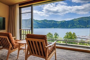 Land view from property - Ryuguden (Hakone)