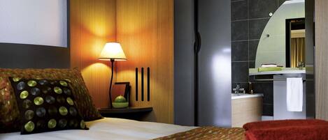 Studio, Multiple Beds