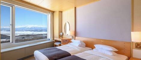 Roba de llit d'alta qualitat, cobrellits i caixa forta a l'habitació