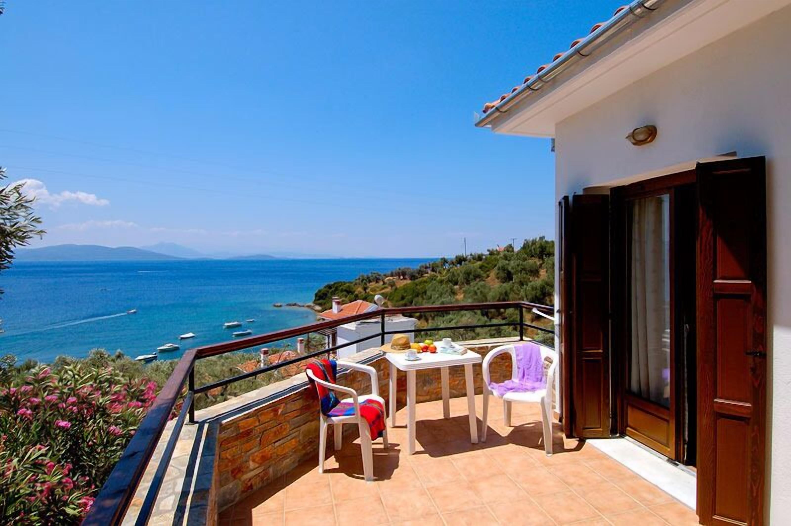 Studio, Sea View | Rollaway beds, free WiFi