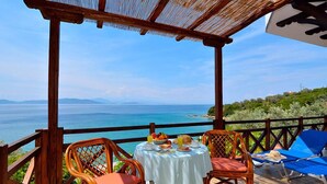 Breakfast area - Diplomats Holidays (South Pelion)