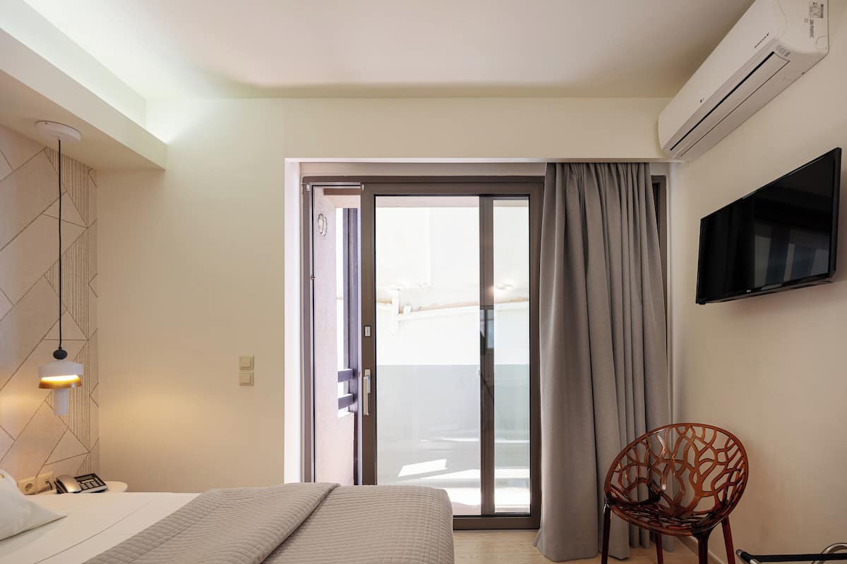 Junior Suite, Sea View | 1 bilik tidur, cadar kapas Mesir, peralatan tempat tidur premium