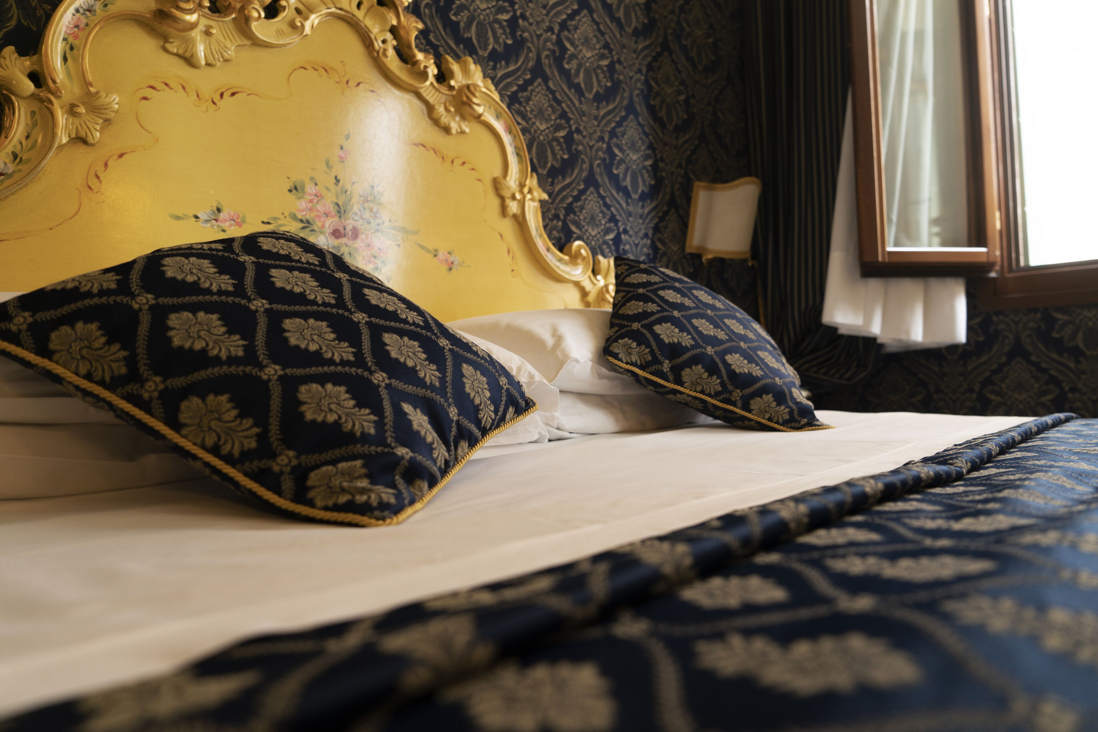 Chambre Double Supérieure, salle de bains privée, vue ville | Literie de qualité supérieure, chambres insonorisées