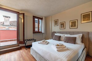 Suite - privat badeværelse - byudsigt | Premium-sengetøj, lydisolering, baby-/barnesenge (tillægsgebyr)