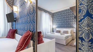 Superior Double Room, Private Bathroom, City View