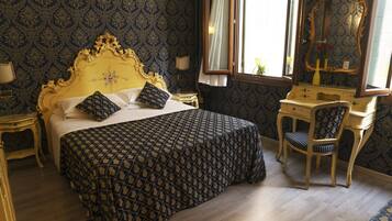 Superior Double Room, Private Bathroom, City View | Premium bedding, soundproofing, cribs/infant beds, free WiFi