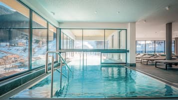 Outdoor pool, pool umbrellas, pool loungers