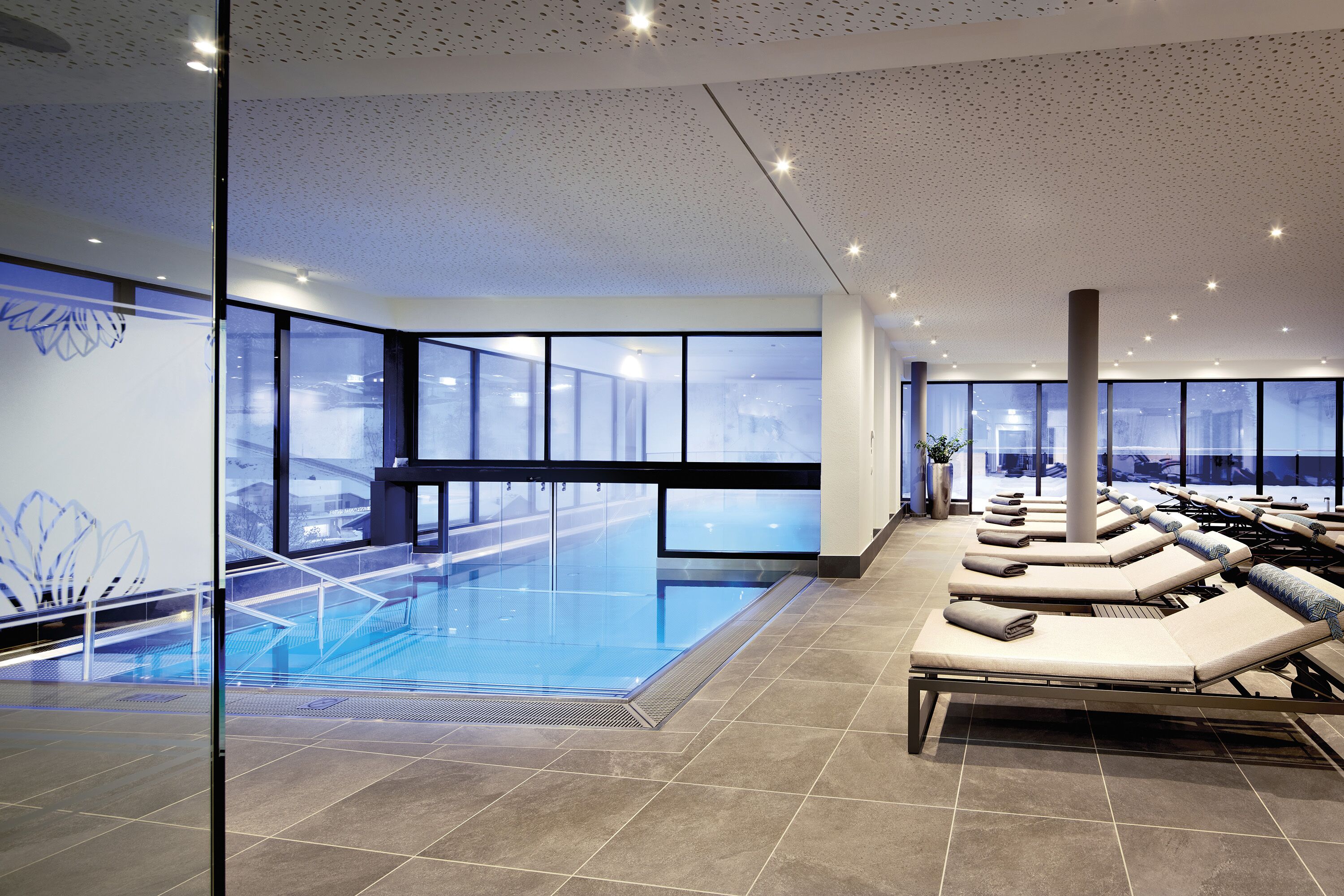 Outdoor pool, pool umbrellas, pool loungers