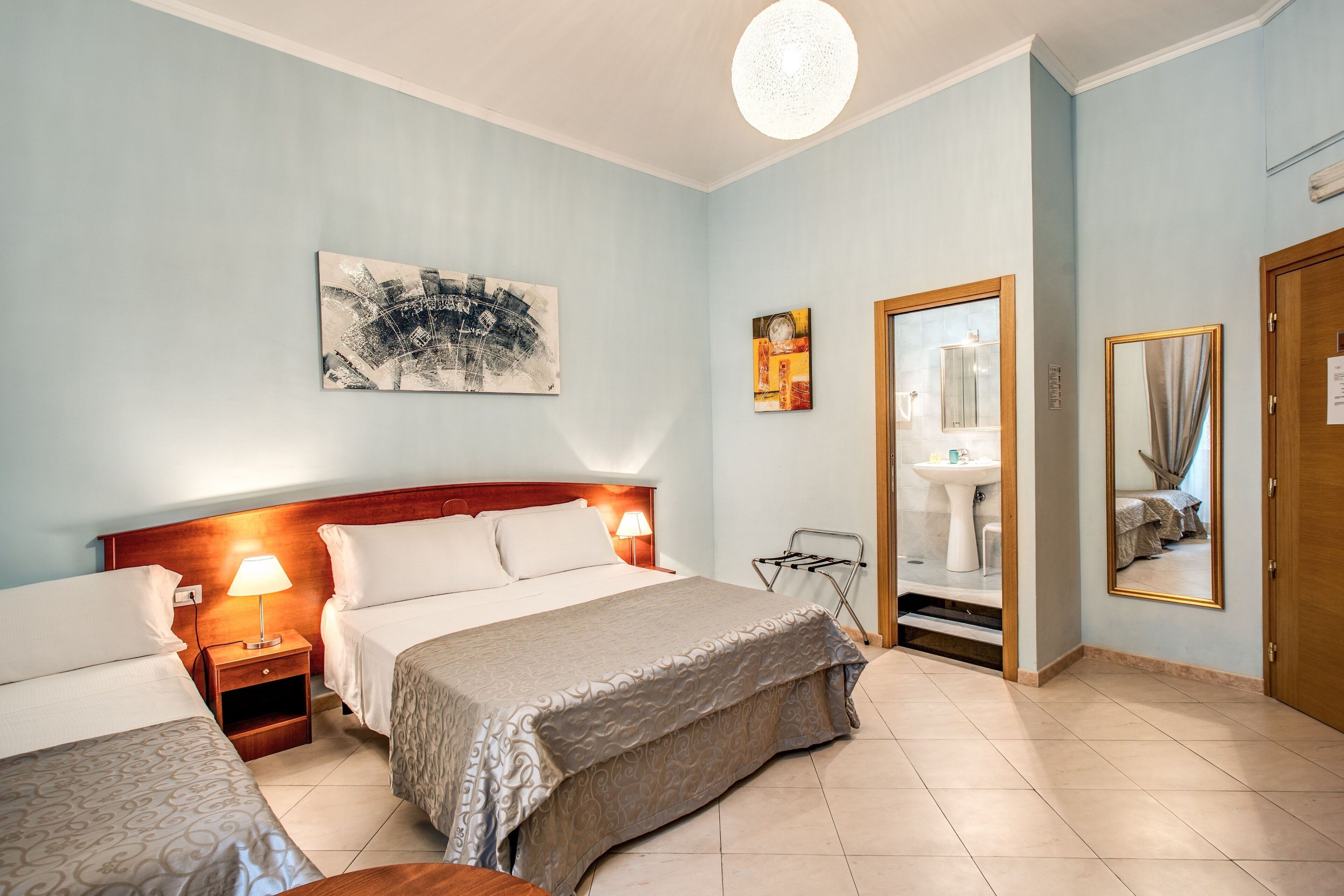 triple room | free minibar items, in-room safe, soundproofing, free cots/infant beds