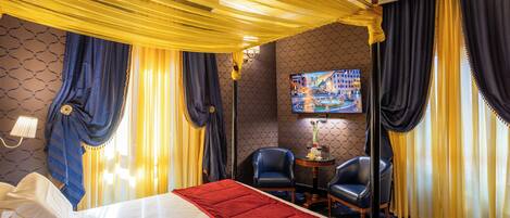 1 bedroom, Frette Italian sheets, premium bedding, down comforters