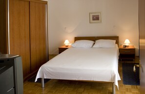 Apartment, 1 Bedroom, Balcony, Courtyard View