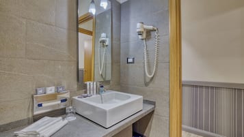 Apartment, 1 Schlafzimmer | Badezimmer | Haartrockner, Handtücher