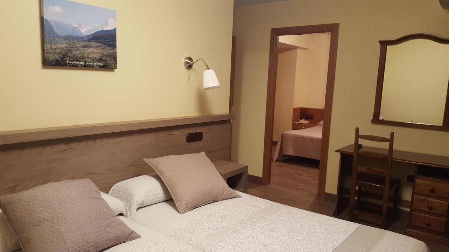 Family Quadruple Room, 2 Bedrooms, Connecting Rooms