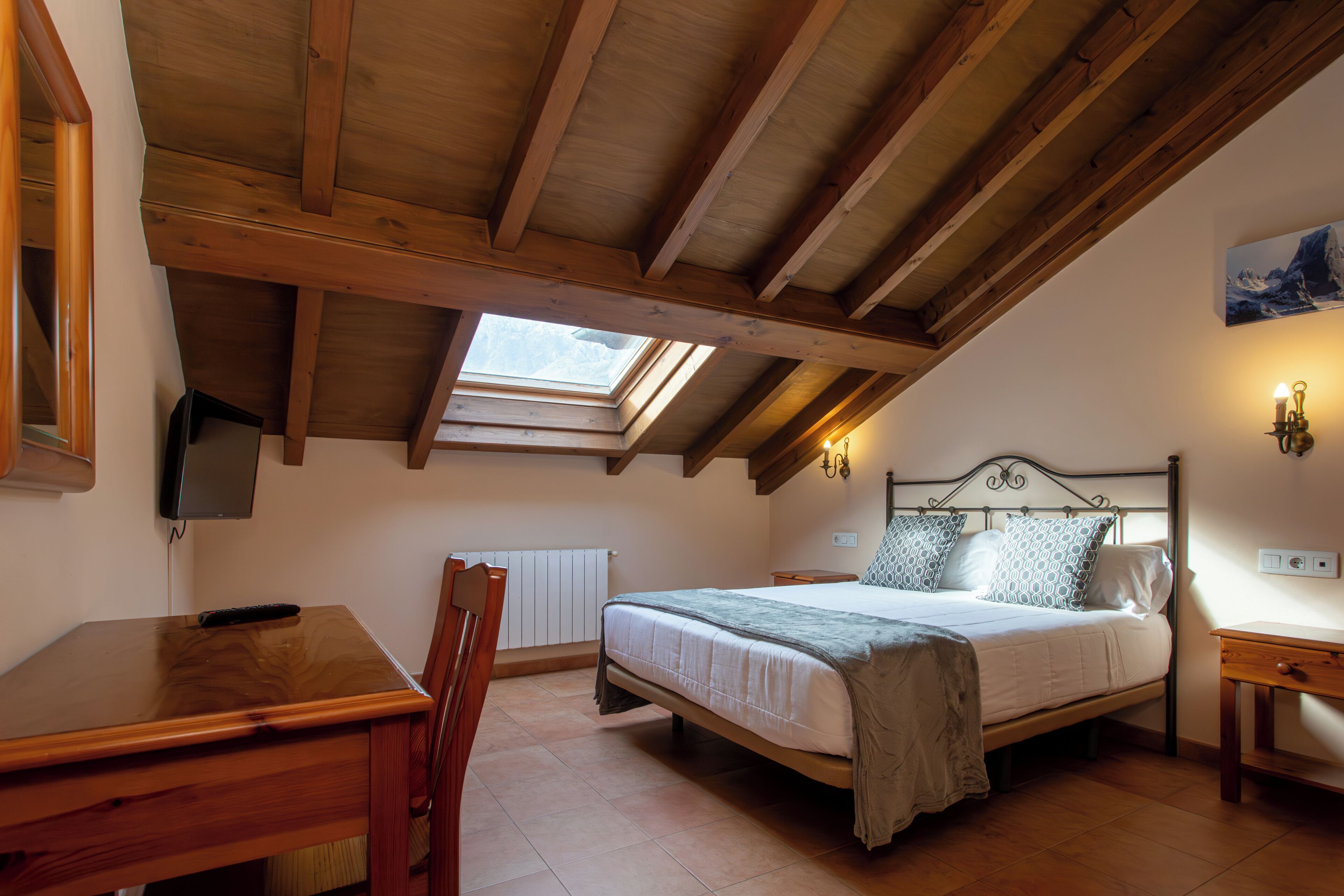 Chambre Quadruple Familiale | Coffres-forts dans les chambres, bureau