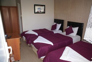 Premium bedding, desk, soundproofing, free WiFi - Dort Mevsim Hotel (Denizli)