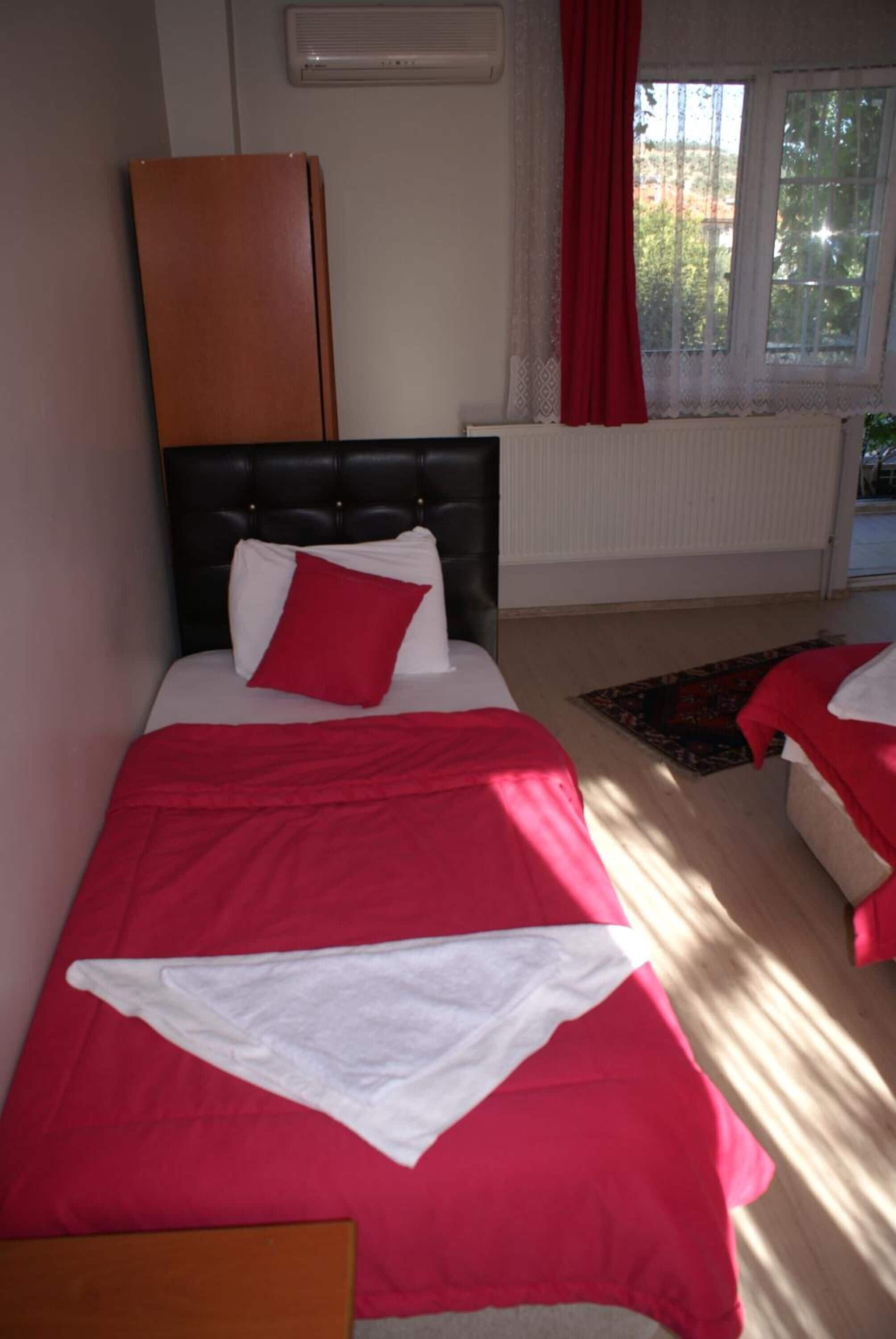 premium bedding, desk, soundproofing, free cots/infant beds