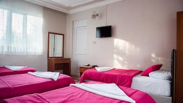 Premium bedding, desk, soundproofing, free WiFi