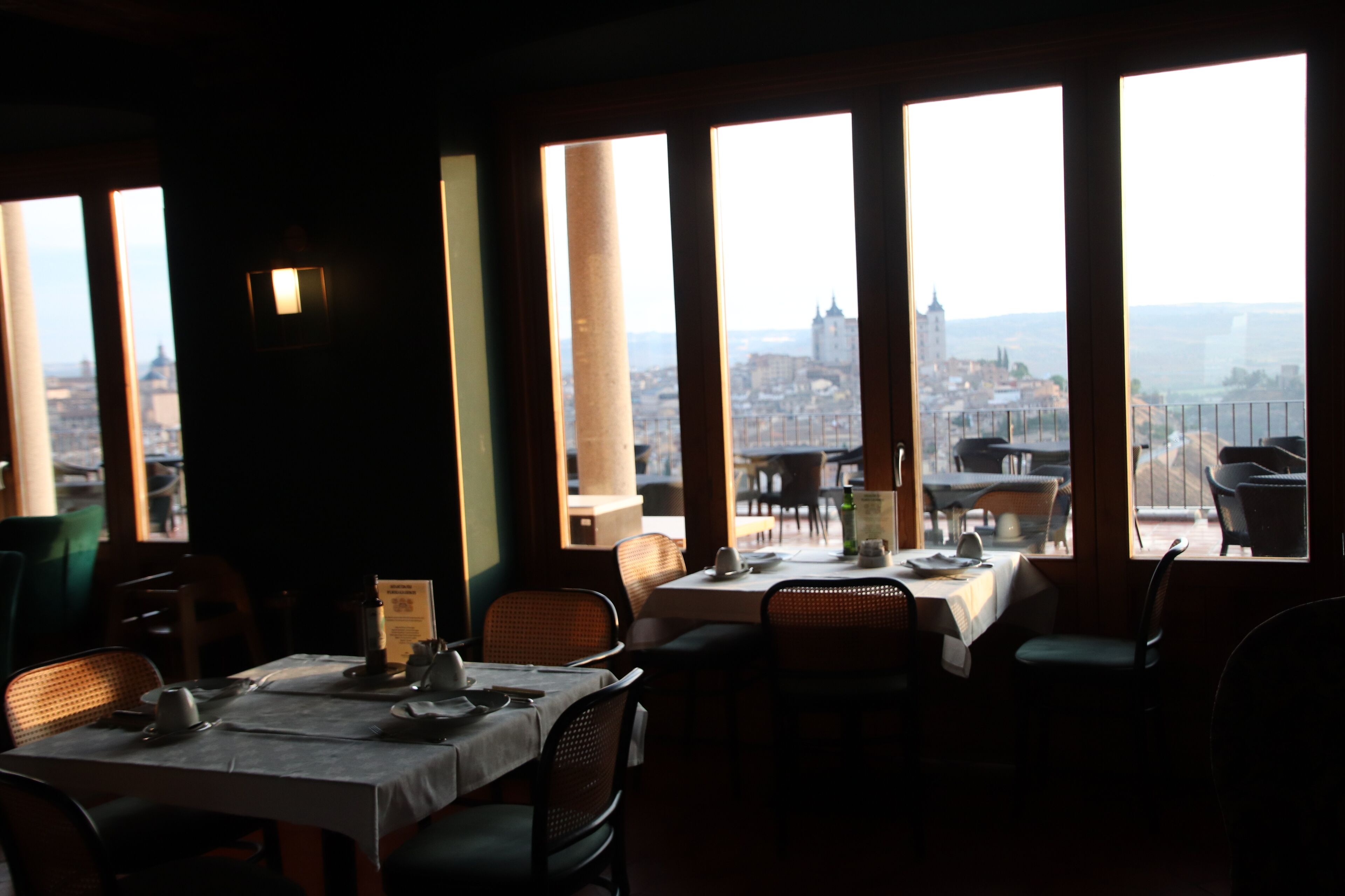 daily buffet breakfast (eur 21.00 per person)