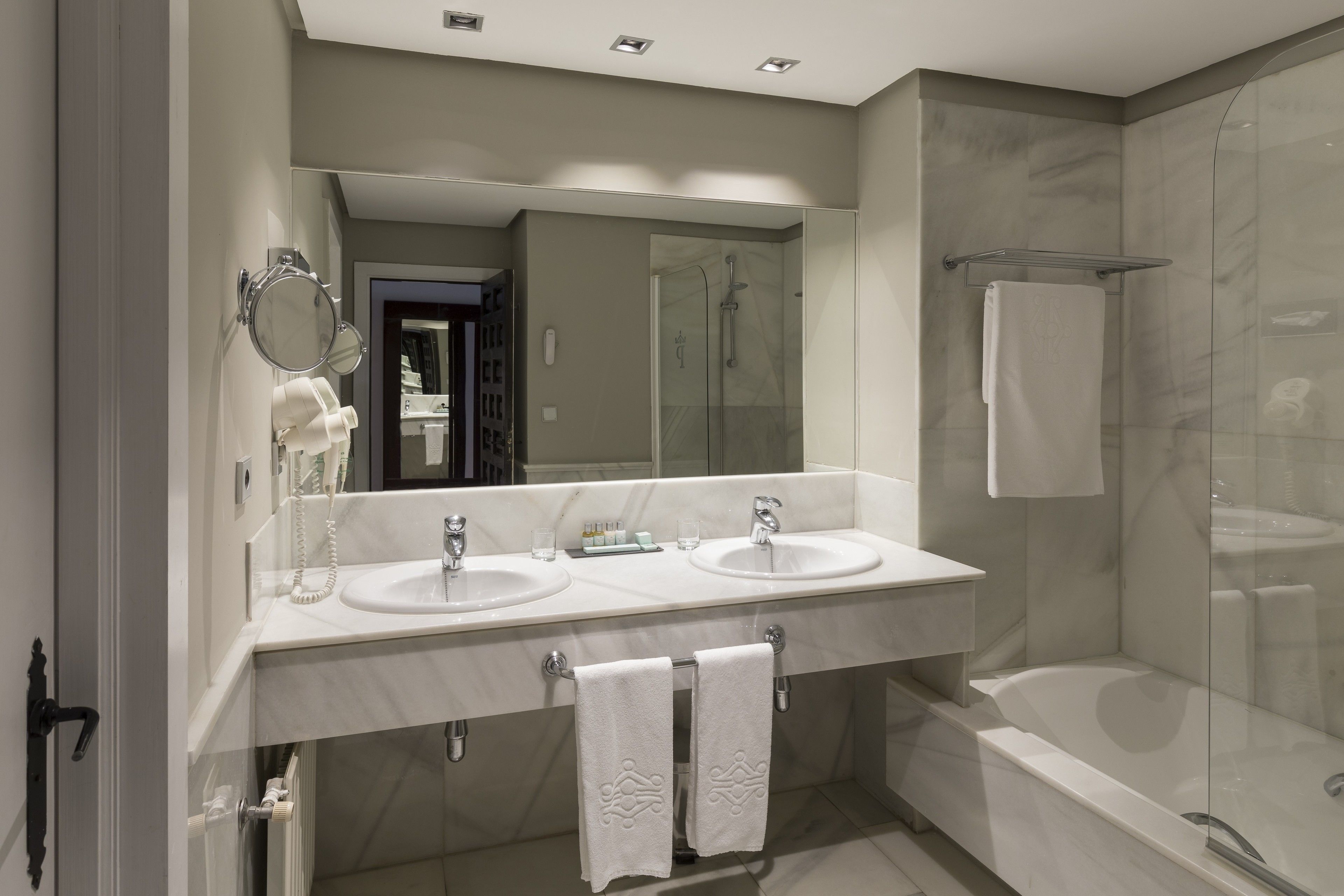 eco-friendly toiletries, hair dryer, bidet, towels