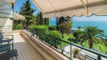 Suite junior, vista al lago | Vista desde la habitación