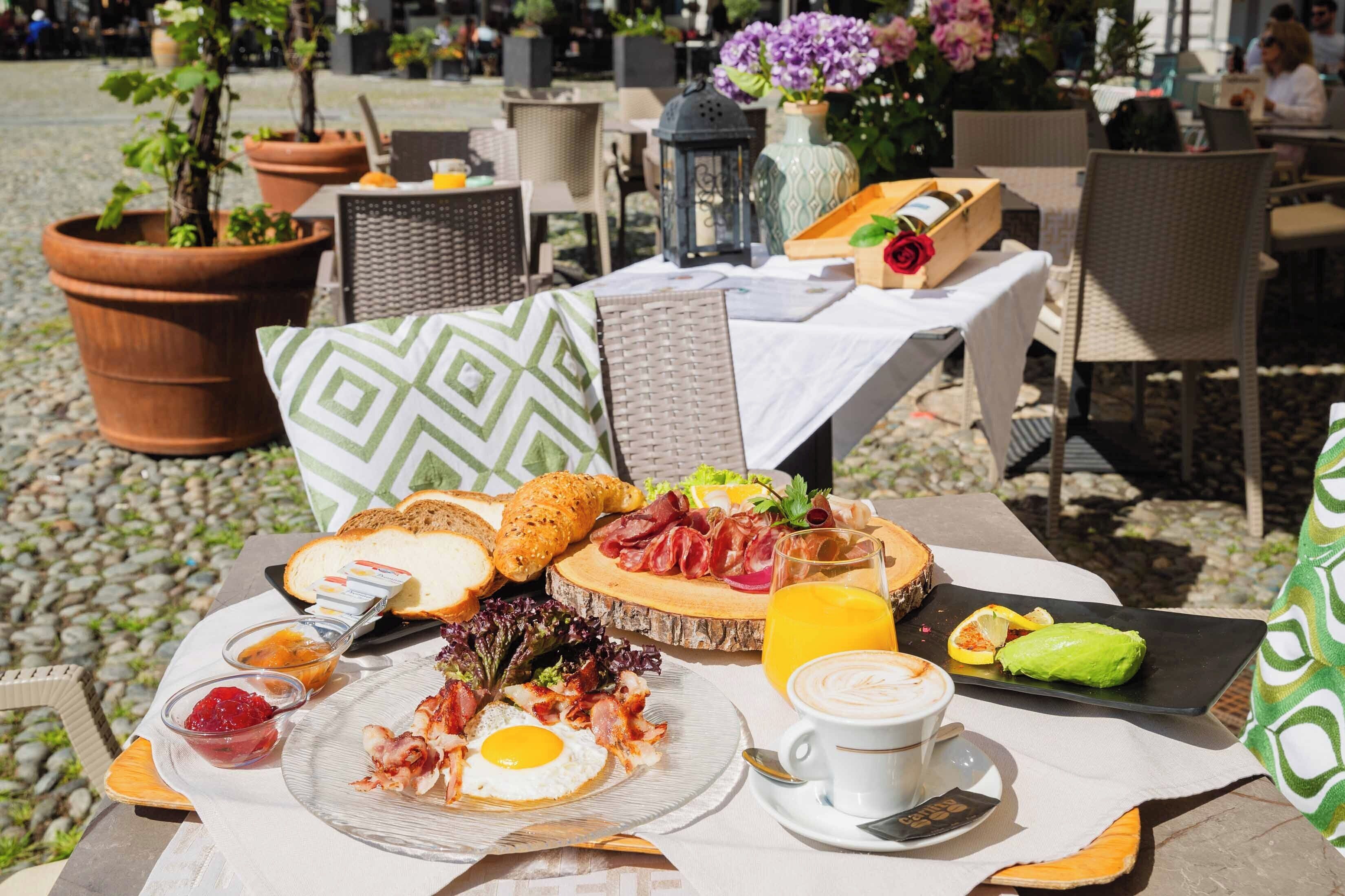 Photo - Hotel America