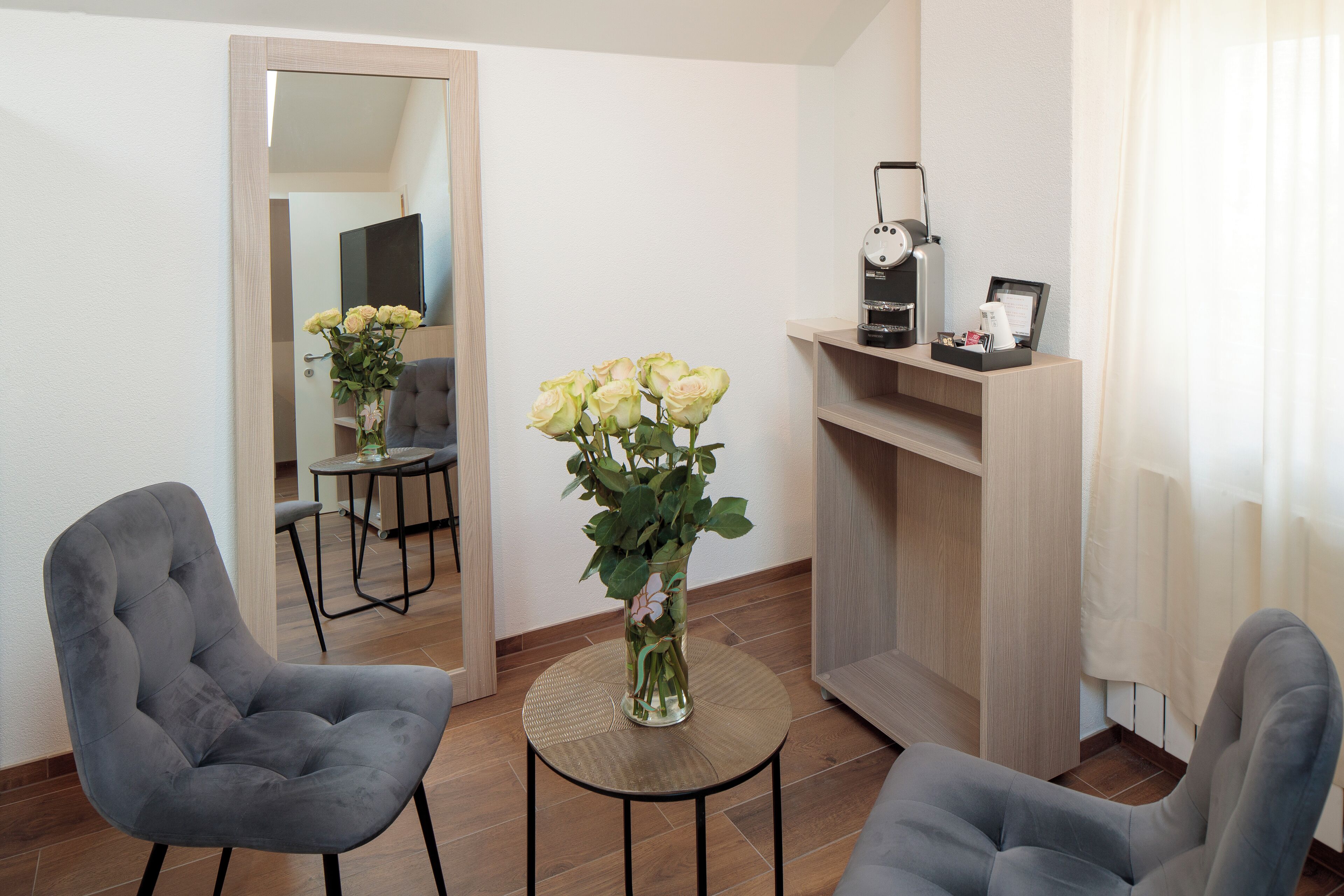 Photo - Hotel America