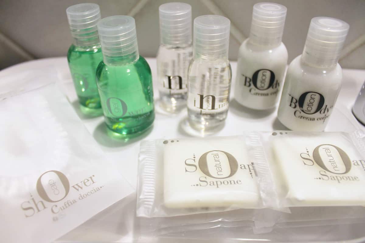 classic double room | bathroom | designer toiletries, hair dryer, bidet, towels