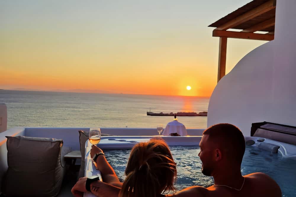 Avra Mykonos