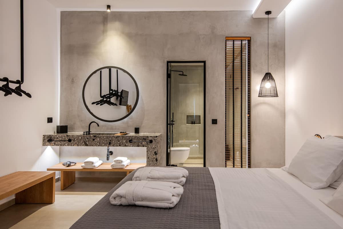 superior double room, courtyard view | 1 bedroom, egyptian cotton sheets, premium bedding, pillow-top beds