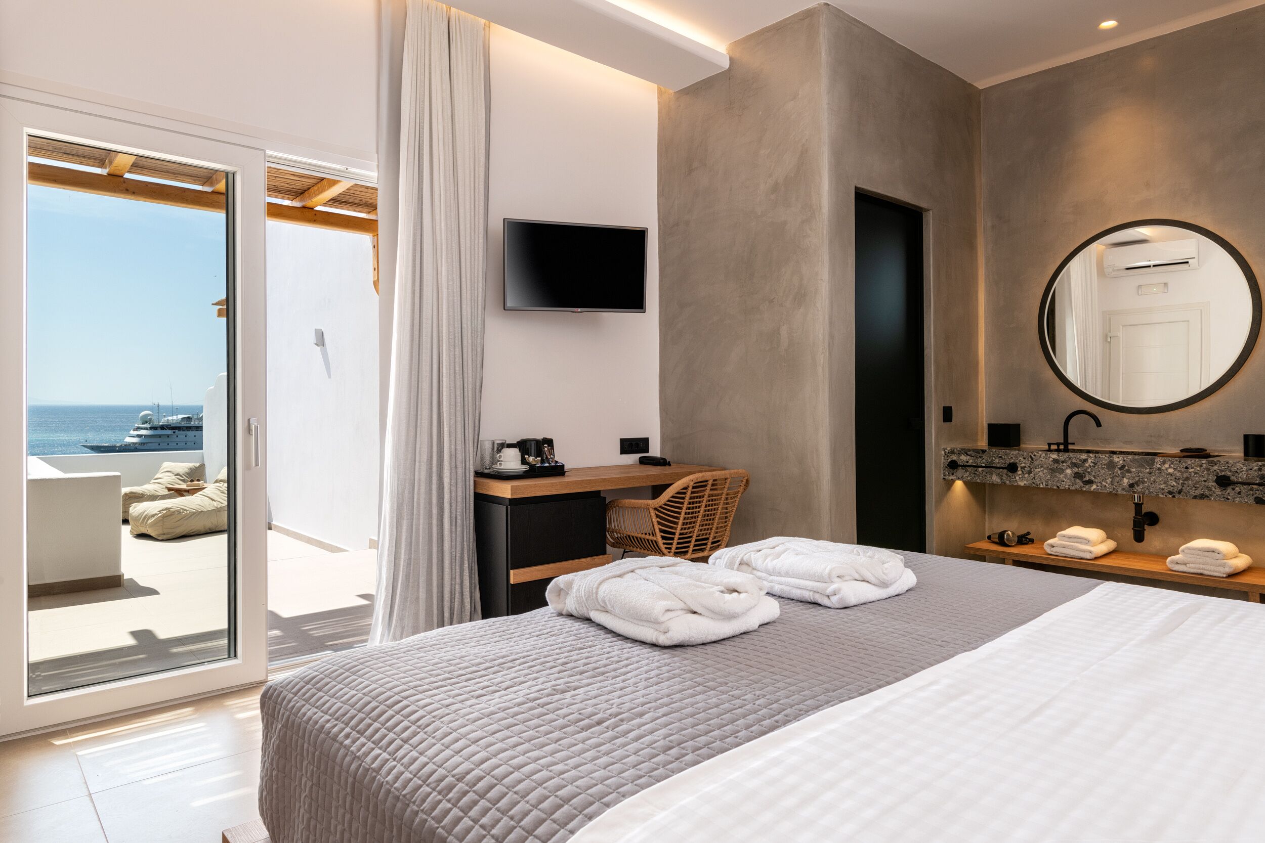 deluxe double room, sea view | view from room